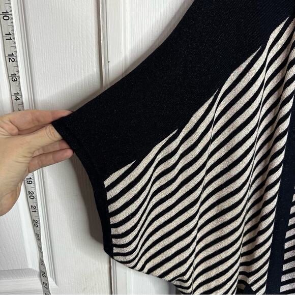 Chicos 2 Travelers Cardigan large Black Gold Stripe Knit Jacket Dolman Sleeve - Picture 3 of 10
